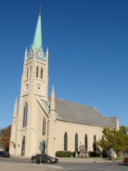 St. John Soldiers' Memorial in Joliet, Illinois